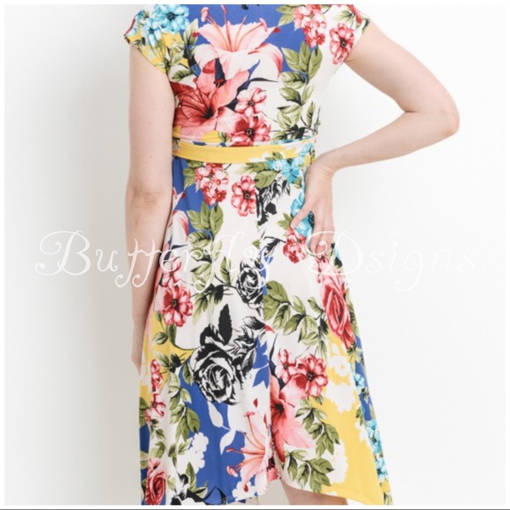 Floral Wrap Maternity Nursing Baby Shower Dress - Picture 3 of 13